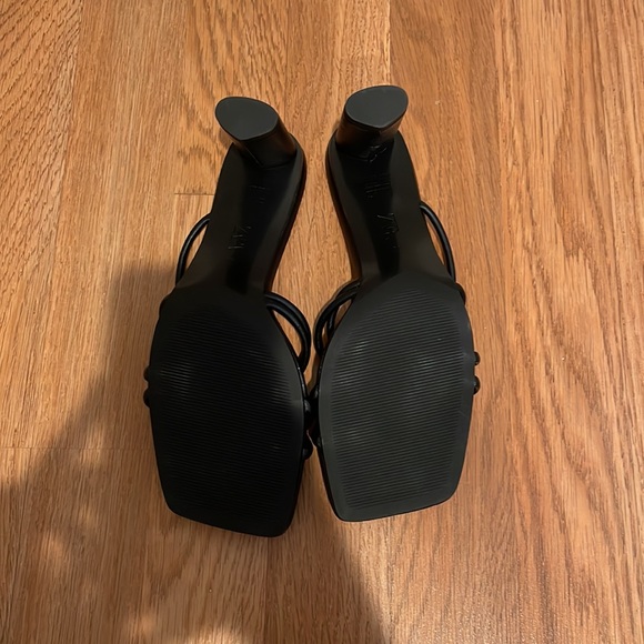Zara Sandals - Picture 3 of 6